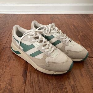 Gola Classics Women's Tempest Sneakers